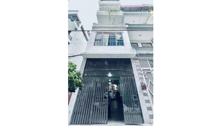 HẺM BA GÁC - TRUNG TÂM VIP QUẬN 5