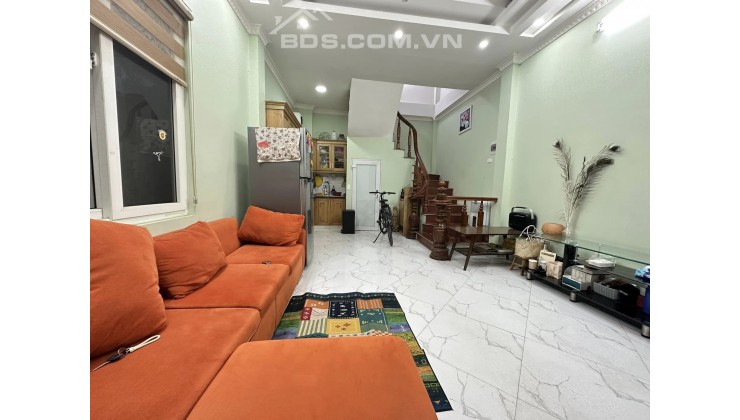 Bán nhà phố Trường Chinh, 5 tầng, 4.05 tỷ