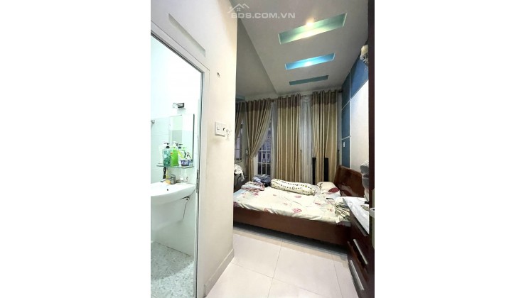 Hẻm Xe Tải Chế Lan Viên, Tân Phú, 60m2, 3 Tầng, 3PN, Giá 6,5 tỷ