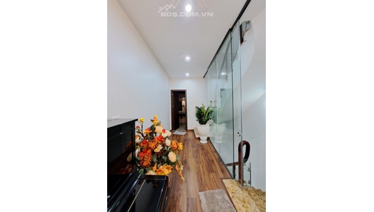 Hạ Đình,  46m2,  5 tầng, giá 5.65 tỷ Thanh Xuân