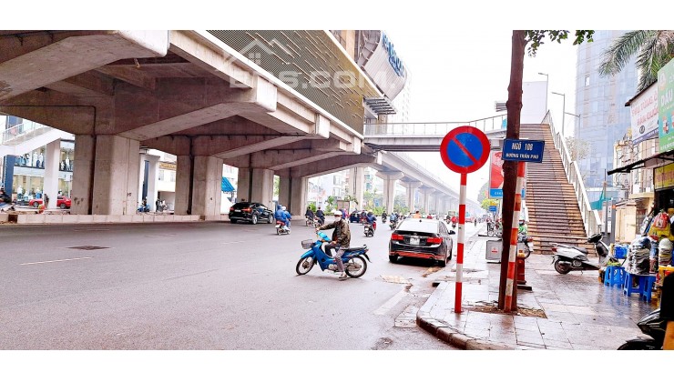 Gia đình cần B ÁN nhà 108 Trần Phú Mộ Lao, 40m, 4 tầng,  cạnh ga tàu điện VĂN QUÁN