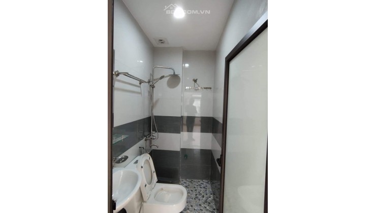 BÁN NHÀ KHƯƠNG ĐÌNH THANH XUÂN THANG MÁY VỈA HÈ KINH DOANH 70m 8T 17 TỶ