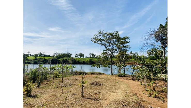Bán lô đất 6x95 view hồ đường nhựa 8m trung tâm thị xã Nghĩa Hưng