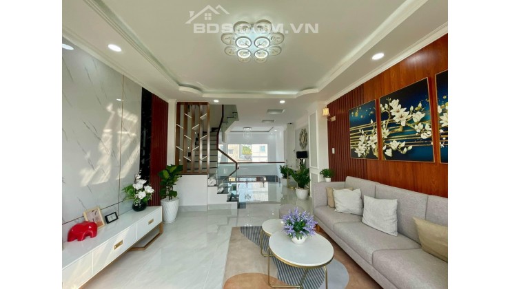 NHÀ ĐẸP LONG LANH,SÀI ĐỒNG,52M,5 TẦNG,NHỈNH 4 TỶ