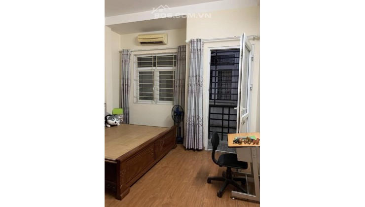 Bán nhà ngõ 2 Hoàng Diệu Hà Cầu Hà Đông DT 26m2*4T, MT 11m giá 3.2 tỷ Lô Góc Hà Nội