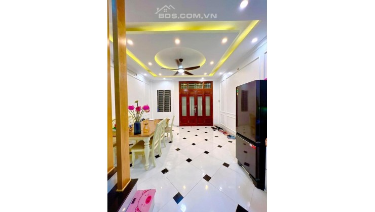 SIÊU PHẨM NGUYỄN KHÁNH TOÀN - 2 MẶT THOÁNG - VỈA HÈ- KD- 48M. MT5M- Ở SƯỚNG- NHỈNH 6 TỶ