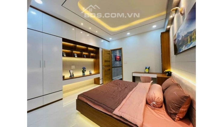 NÓNG HỔI NHÀ ĐẸP ĐẠI CỒ VIỆT, HAI BÀ TRƯNG, 55M2 GIÁ CHÀO 5.8 TỶ, THOÁNG TRƯỚC SAU