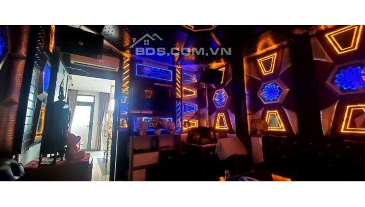 Bán nhà Mặt tiền Phan Chu Trinh, P.12 bình Thạnh, 40m2 (4m x 10m) 4 Tầng, Phòng Karaoke