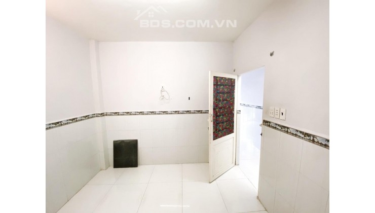 Bán gấp nhà siêu rẻ, 41m2, Quận 7, Lê Văn Lương, nhỉnh 3 tỷ