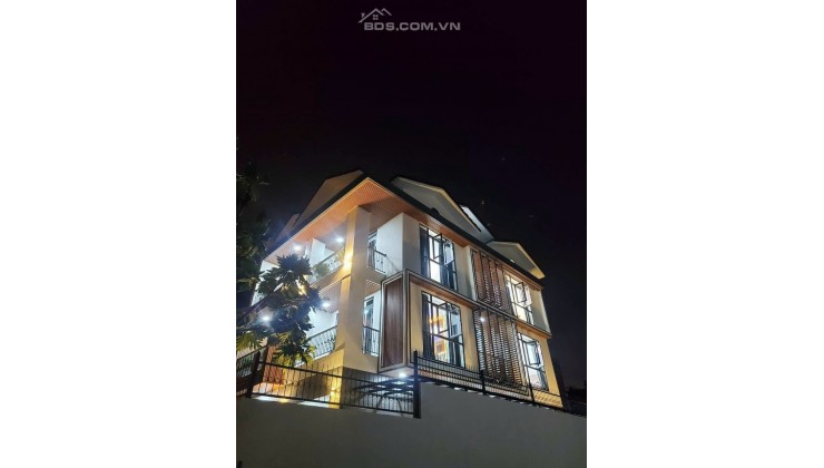 Siêu Phẩm VILLA  p.13 quận Bình Thạnh,full nội thất,đường trươc nhà 16m 070.66666.27