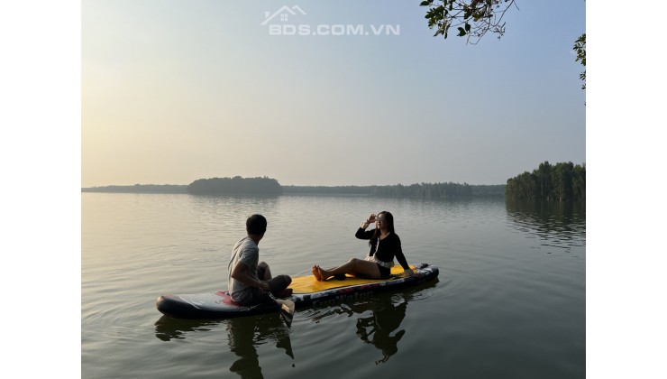 Đất view hồ Lộc Ninh 1000m2 giá 280triệu ngay khu nghỉ dưỡng cắm trại