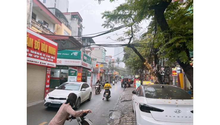 Cực hiếm- nhà mặt phố văn Quán kinh doanh sầm uất ngày đêm- vỉa hè thênh thang- giá đẹp như Thuý Kiều