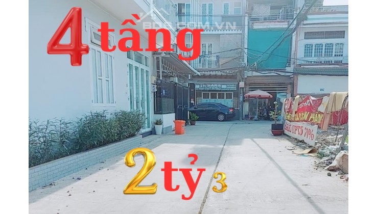 Bán nhà Tân Phú 2 tỷ3 HẺM XE TẢI hiếm có 4 tầng, sát mặt tiền, Hòa Bình