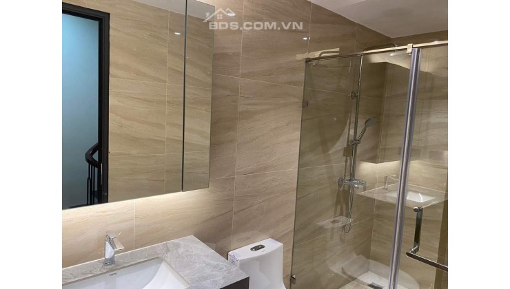 BÁN NHÀ KIM MÃ 42M2, 6 TẦNG, 5 TỶ 9 - NHÀ MỚI ĐẸP LONG LANH, CĂN GÓC 2 MẶT THOÁNG, GẦN MẶT PHỐ