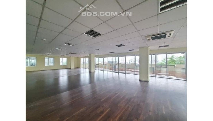 Cho thuê văn phòng, mặt bằng kinh doanh đường Láng, 135m2, 38 TRIỆU