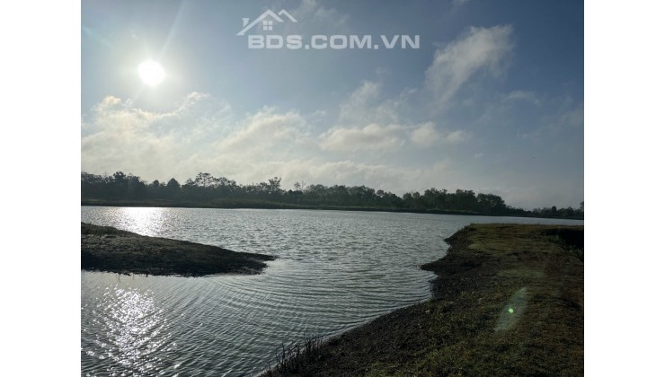 Bên em có lô đất thổ cư ở Ea Hồ , Krong Năng , Đăk Lăk cần bán với  375tr  150m2 bề ngang 5m2 ở đăk lăk.