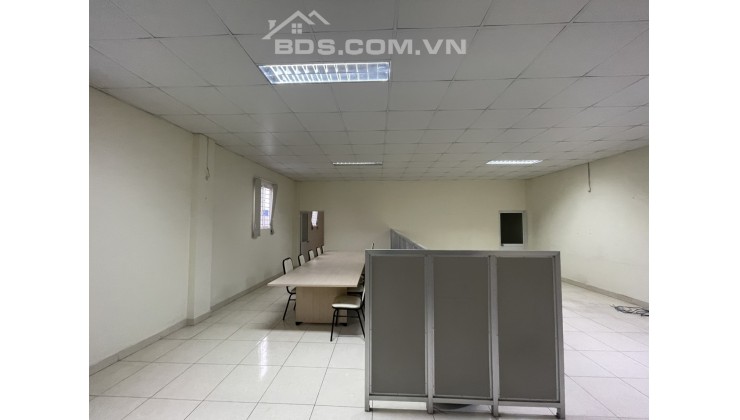 CHO THUÊ MẶT ĐƯỜNG MÁNG NƯỚC TỔNG DTSD 900M2 - MẶT TIÊN 8M