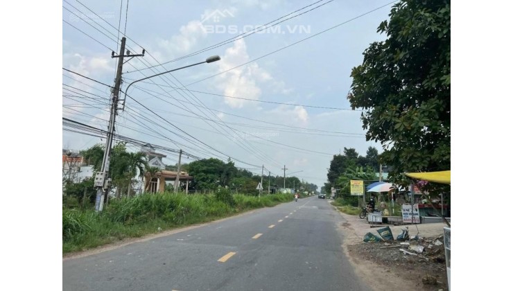 cần công chứng nhanh lô đất gần Chơn Thành, Bình Phước chỉ hơn 400 triệu