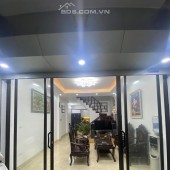 Bán nhà Trần thái Tông , làng Vòng , Dịch Vọng Hậu , Vị trí cực Hiếm , 35m , 5.2 tỷ , 5 tầng , MT 4m
