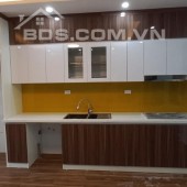 Bán nhà 145m2 Ngõ 310 Nghi Tàm , Tây Hồ Gara Ô tô Tránh Thang máy 16.9 Tỷ