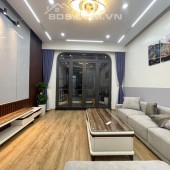 Bán nhà Trần Quốc Hoàn , nhà mới đẹp lung linh , ở ngay , 56m , 12.5 tỷ