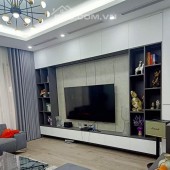 CẦN BÁN GẤP NHÀ MẶT NGÕ 26 NGUYÊN HỒNG Ô TÔ TRÁNH, VỈA HÈ KD, 60M, 18 TỶ.