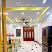 SIÊU PHẨM NGUYỄN KHÁNH TOÀN - 2 MẶT THOÁNG - VỈA HÈ- KD- 48M. MT5M- Ở SƯỚNG- NHỈNH 6 TỶ