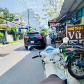 Kẹt tiền cần bán gấp căn nhà tâm huyết.  HXH 496/ Dương Quảng Hàm P6 Gò vấp  chỉ 5,5 tỉ