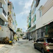 Nhà đường 6m Nguyễn Thái Sơn P5 Gò Vấp, 2 lầu sân thượng, xe hơi đậu trong nhà.