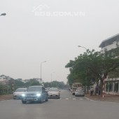 Bán Đất P/lô TĐC Giang Biên, view trường Chu Văn An, DT 62m2. MT 6.2m, nhỉnh 8 tỷ