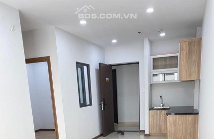 Căn hộ Bcons Plaza 2PN và 2WC, bao phí quản lí và 2 xe máy. NT gồm rèm và tủ lạnh, giá 5 triệu.