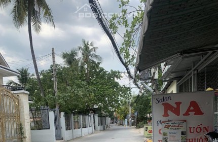 Bán nhà hẻm xe hơi Nguyễn Thị Huê, diện tích lớn, ngang rộng, gần quốc lộ 22, khu Bà Điểm