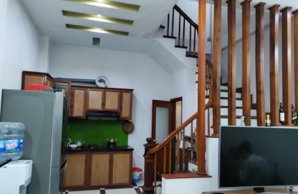 Bán nhà Hồ Tùng Mậu,Nở Hậu,phân lô,Nội thất đẹp,200m ra phố,30m2,6tầng,mt:4,7m.