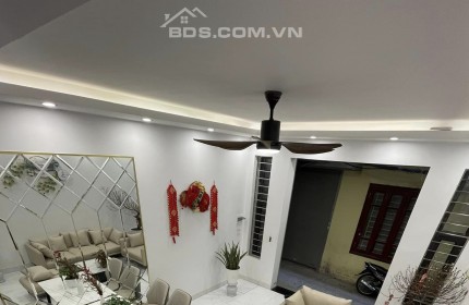 CẦN BÁN GẤP NHÀ PHỐ NHÂN HÒA 42M2, 4.5 TỶ, NGÕ RỘNG, GẦN Ô TÔ, NHỈNH 5 TỶ, 0382328365.