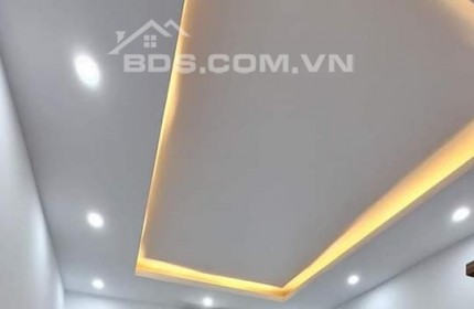 BÁN NHÀ MINH KHAI 50M2, NGÕ THÔNG, RỘNG, BA  GÁC TRÁNH VÀI BƯỚC RA ĐƯỜNG Ô TÔ ĐỖ GIÁ CHỈ 4.6 TỶ