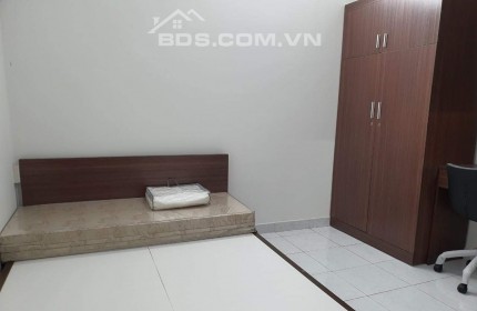 Căn Hộ Ngọc Khánh quận 5 Ngay chân cầu chữ Y  65m2 2pn 2wc Đầy đủ nội thất