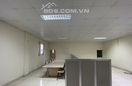 CHO THUÊ MẶT ĐƯỜNG MÁNG NƯỚC TỔNG DTSD 900M2 - MẶT TIÊN 8M