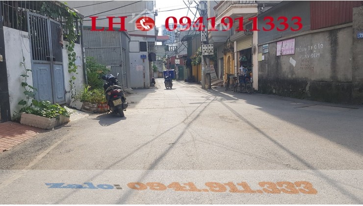 Bán đất Đại mỗ 38m, hàng Xóm Vin, oto vào,  gần Đại Lộ Thăng Long, trường học c2, c3