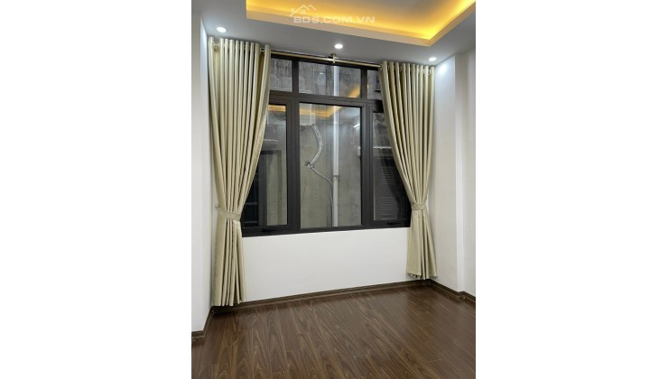 Nhà Vương Thừa Vũ 52m2, 5T , gara oto mặt ngõ kinh doanh đỉnh nhỉnh 9 tỷ