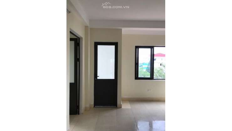 Cần bán tòa nhà Cc mini 6 tầng, Dt 115 m2, 11 căn, ngõ 45 Võ Chí Công