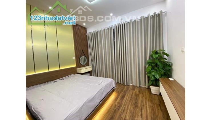 Bán nhà Đường Ngọc Hồi - Thanh Trì 40m2 , kinh doanh, xe tải 4 chân đỗ cửa 3 tỷ 950