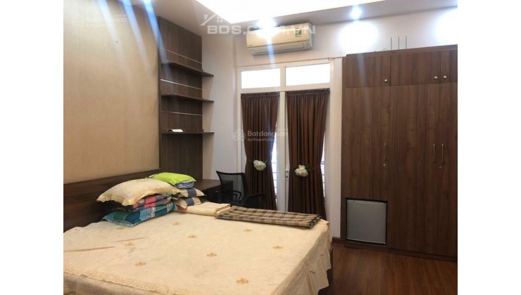 Bán nhà Khương Thượng, Đống Đa. 40m2, ngõ oto tránh, giá rẻ, có thể ở và kinh doanh.