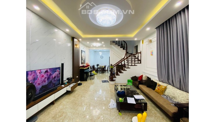 Bán nhà phân lô Thái Hà, 60m2, 4 tầng, MT 4.5m, kinh doanh tốt an sinh đỉnh 0936388680