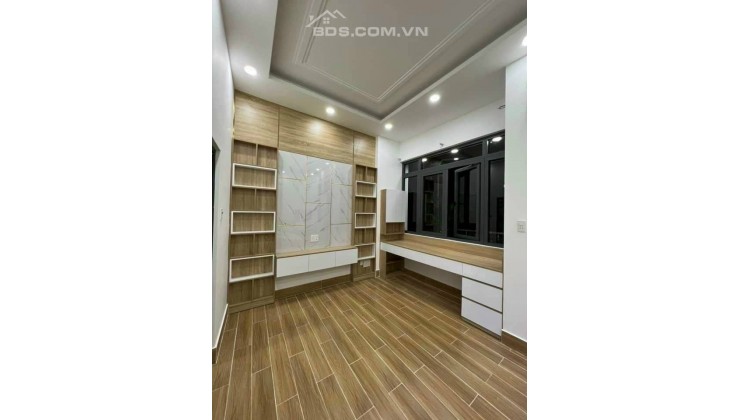 Bán nhà mặt tien kinh doanh p15 tân bình 60m2 chỉ 8