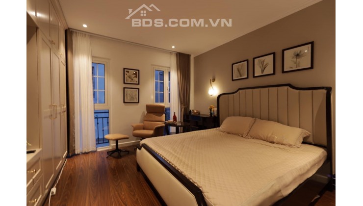HIẾM!Nhà đẹp phân lô Nguyễn Văn Cừ,80M,4 tầng,ngõ ô tô,nhỉnh 6 tỷ