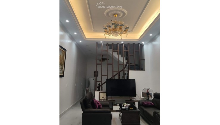 Hiếm ! Tứ Hiệp - Thanh Trì 52m2 / 4T, nhà đẹp, dân xây, sổ riêng, tiện ích 2 tỷ 850