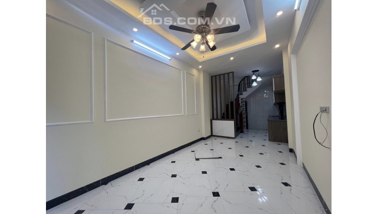 Bán nhà Nam Dư, Lĩnh Nam, Hoàng Mai 31m, 4 tầng giá 3,4 tỷ