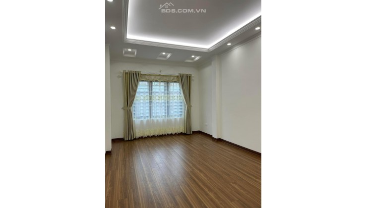 Nhà đẹp Phố Nguyễn Hoàng, Nam Từ Liêm, ô tô, KD, thang máy 88m, 17.5 tỷ.