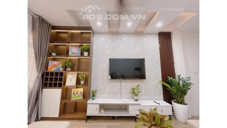 Nhà đẹp phố Nguyễn Trãi - ngõ 72 hàng xóm Royal City - nội thất đẹp như khách sạn 5 sao