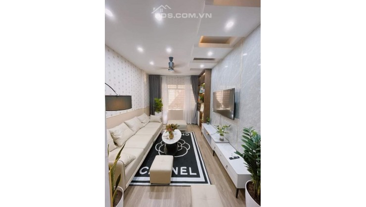 Nhà đẹp phố Nguyễn Trãi - ngõ 72 hàng xóm Royal City - nội thất đẹp như khách sạn 5 sao